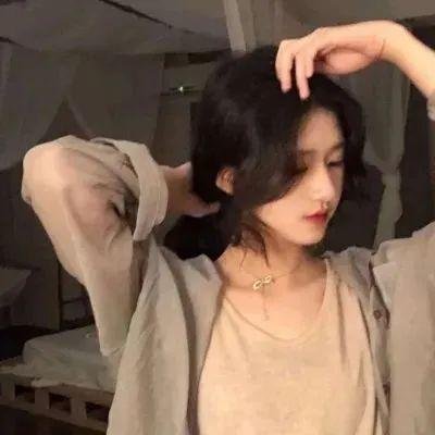 粉红色和铲子